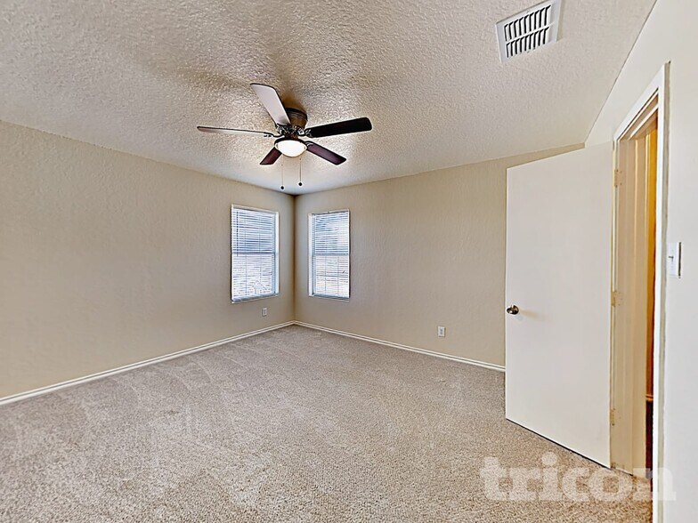 Building Photo - 13127 Southton Run