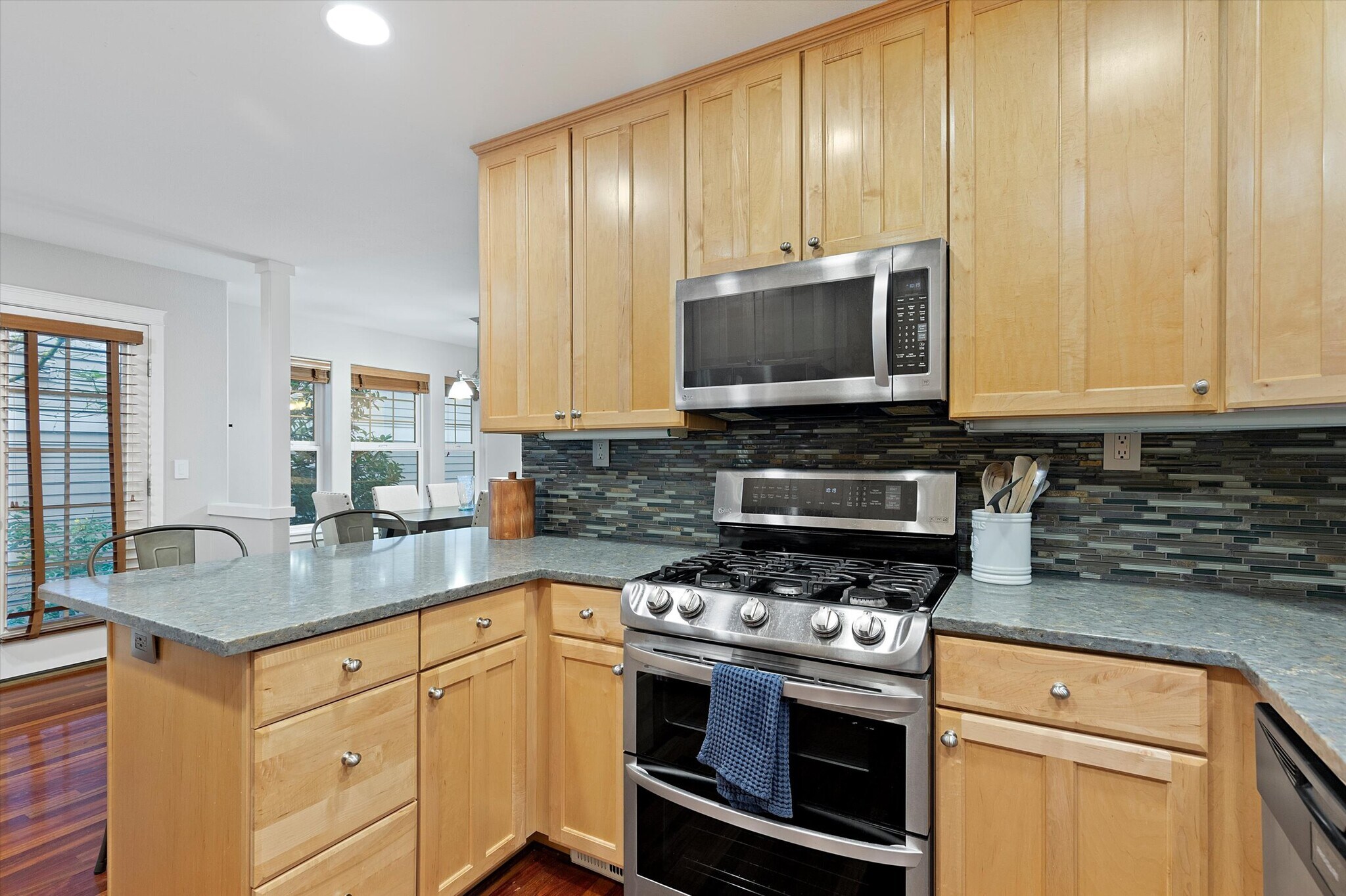 Building Photo - 9826 NW Justus Ln