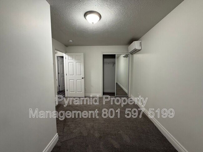Building Photo - 3178 S 945 E