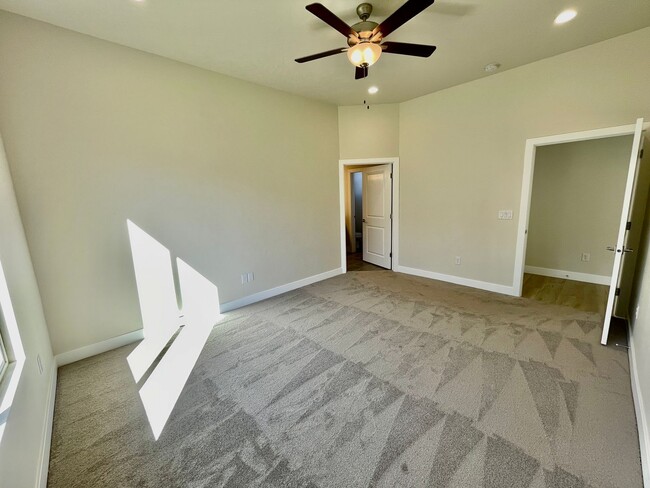 Building Photo - Four-Bedroom Home Near Shooting Star Park in Washington Fields