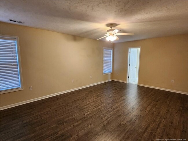 Building Photo - 3347 Broomsgrove Dr