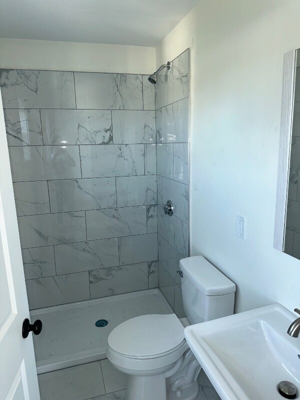 Building Photo - 15 Sybaris St