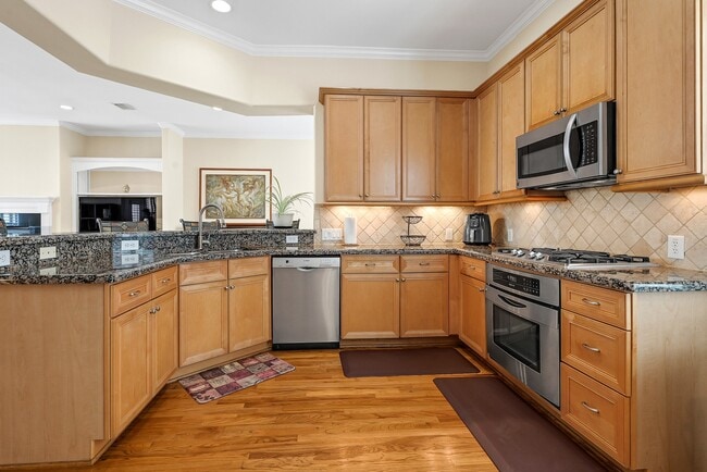 Building Photo - 1610 Norfolk St