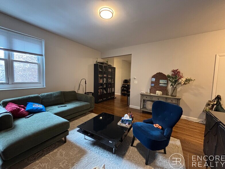 Building Photo - 12 Littell Rd