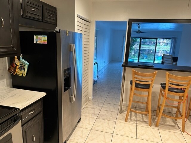 Building Photo - 231 Jacaranda Dr