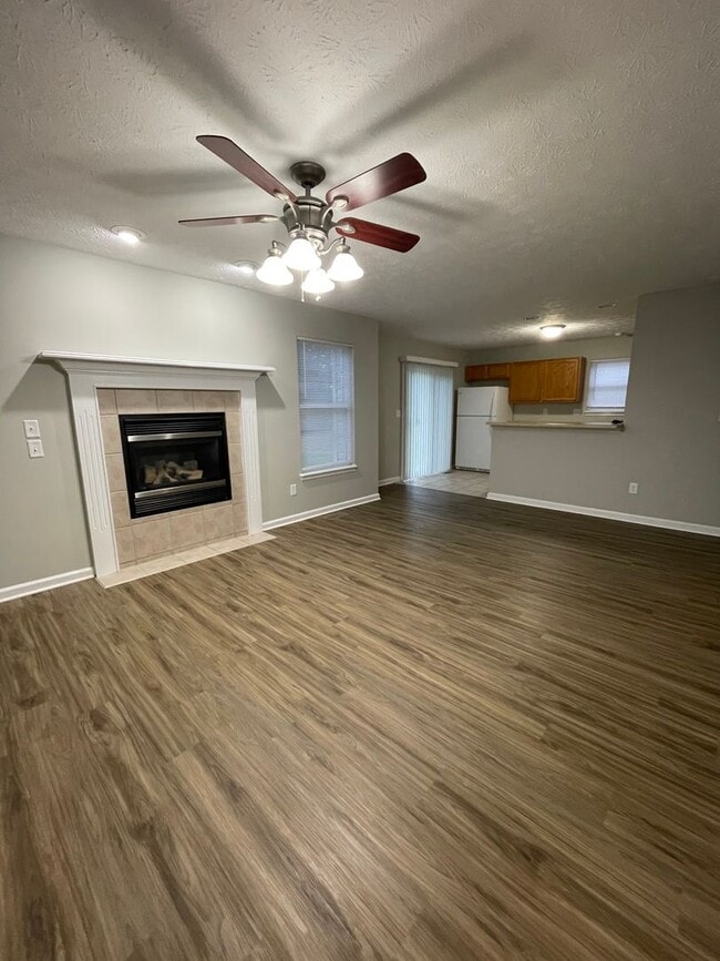 Building Photo - 3891-3895 Ledyard- FEATHERSTON