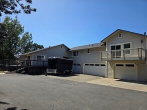 Building Photo - 780 W Cotati Ave
