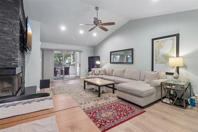 Building Photo - 2450 Wickersham Ln