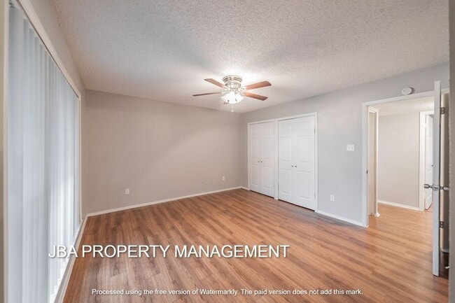 Building Photo - 1758 Farleigh Ct