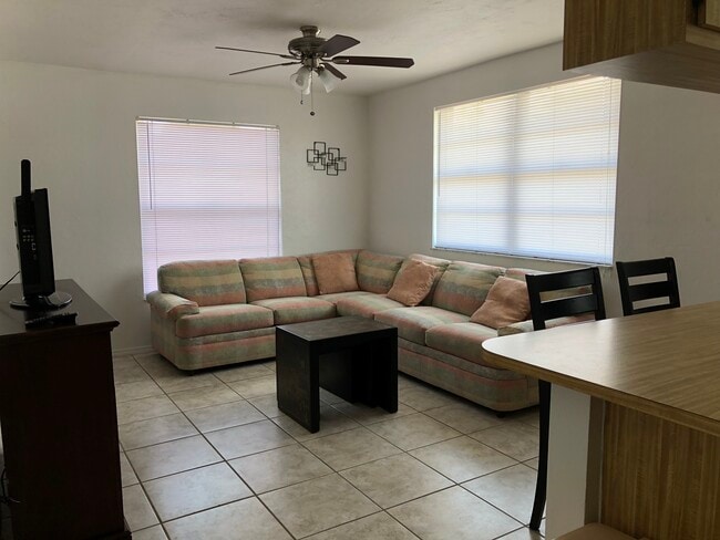 Building Photo - 7368 Pebble Beach Rd