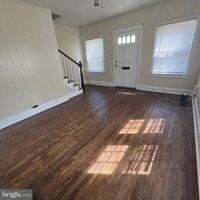 Building Photo - 609 Smithfield Ave