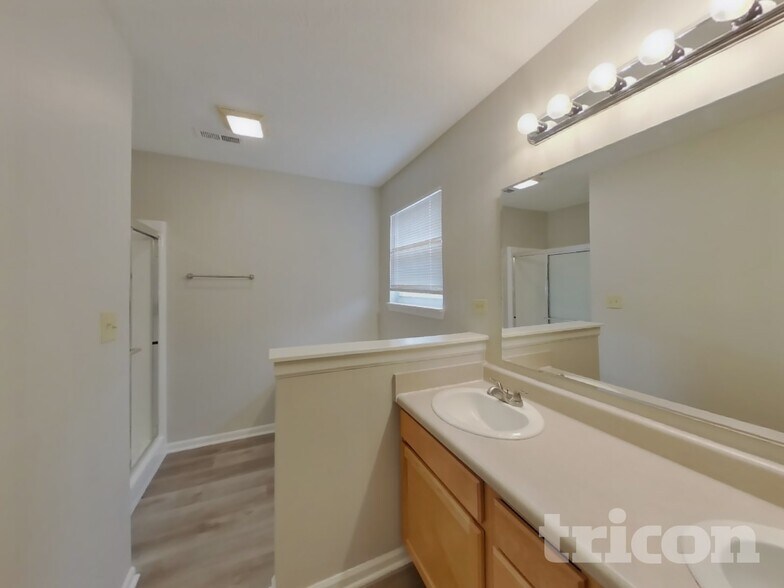 Building Photo - 238 Heartwood Hill