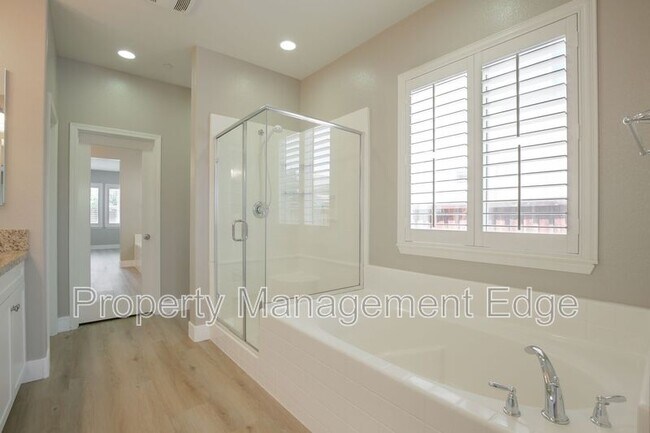 Building Photo - 29503 Moorings Ct