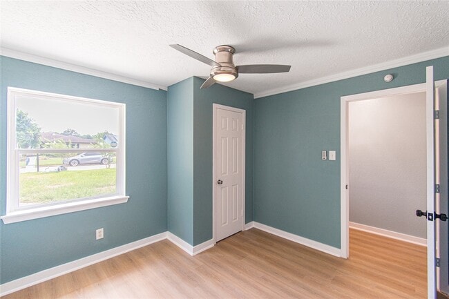 Building Photo - 12906 Southspring Dr