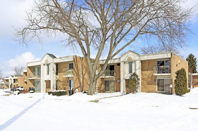 Primary Photo - Sylvan Lake Condos