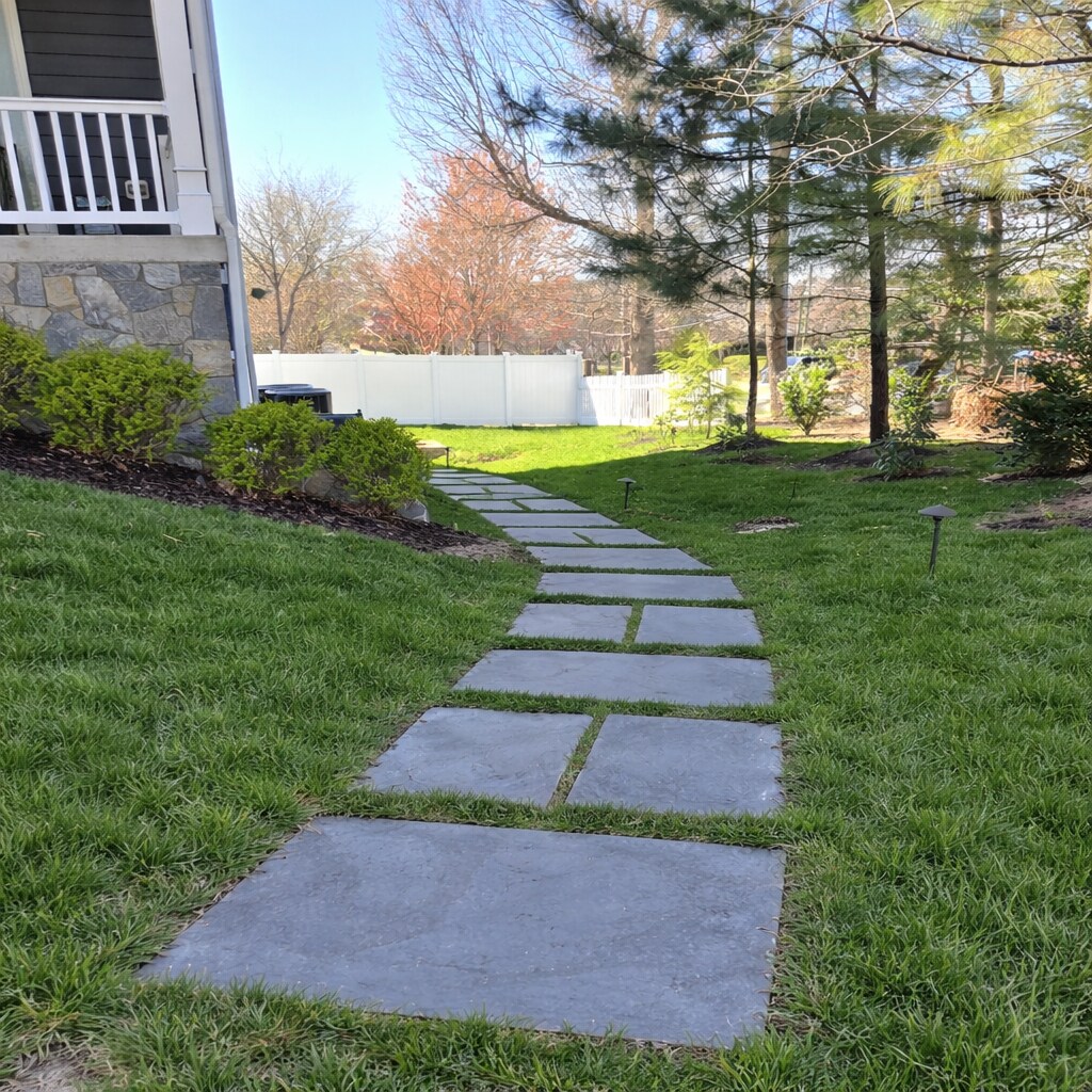 Building Photo - 4096 Orchard Dr