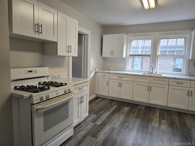 Building Photo - 47 Decatur Ave