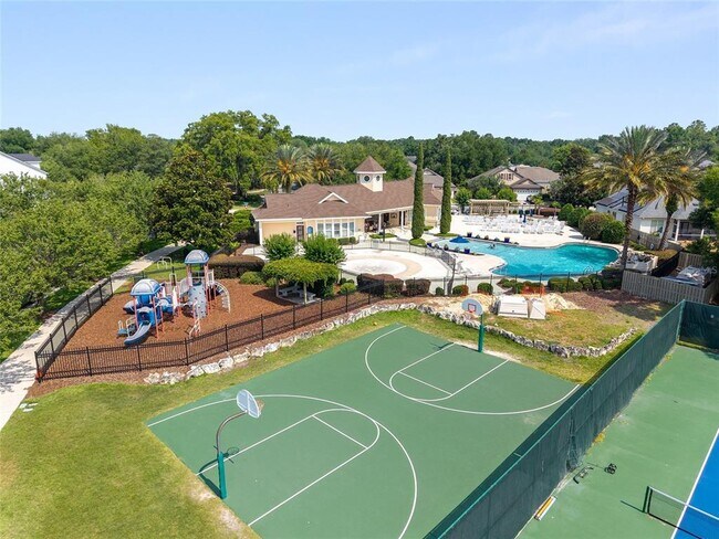 Building Photo - 8613 SW 76th Pl