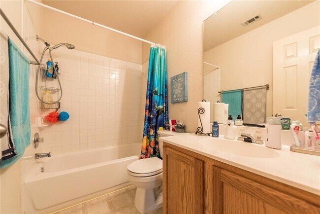 Building Photo - 3761 Rod Carew Dr