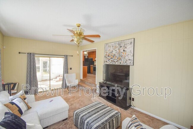 Building Photo - 1 Lee Ct