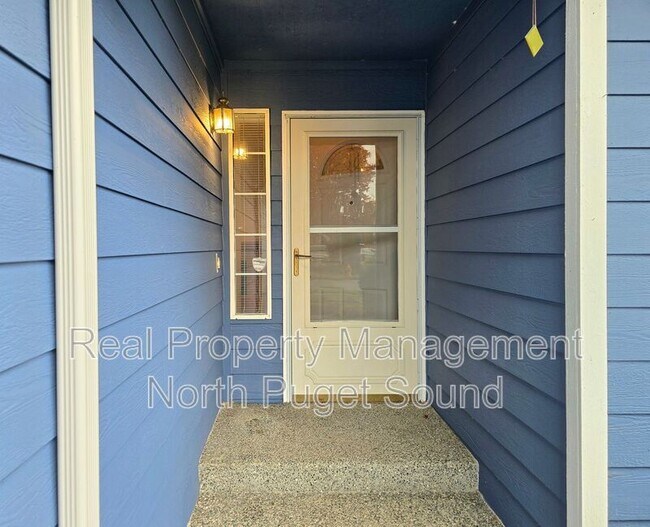 Building Photo - 5224 102nd Pl NE