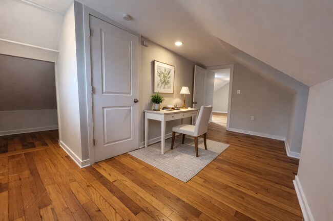 Building Photo - Charming Brick Home in Emmaus