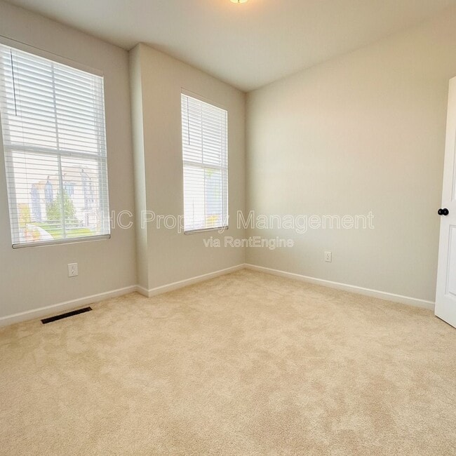 Building Photo - 1451 Creekside Cir NW