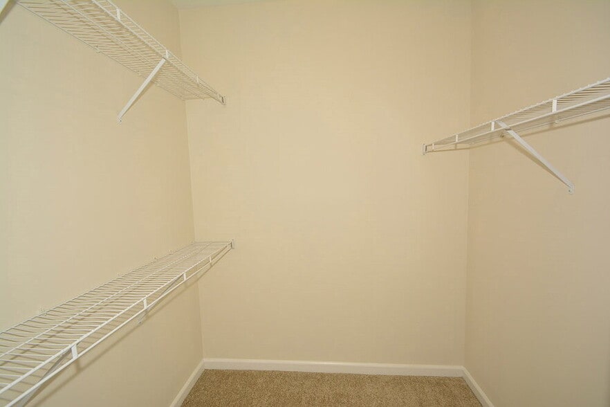 Building Photo - 15156 War Emblem Dr