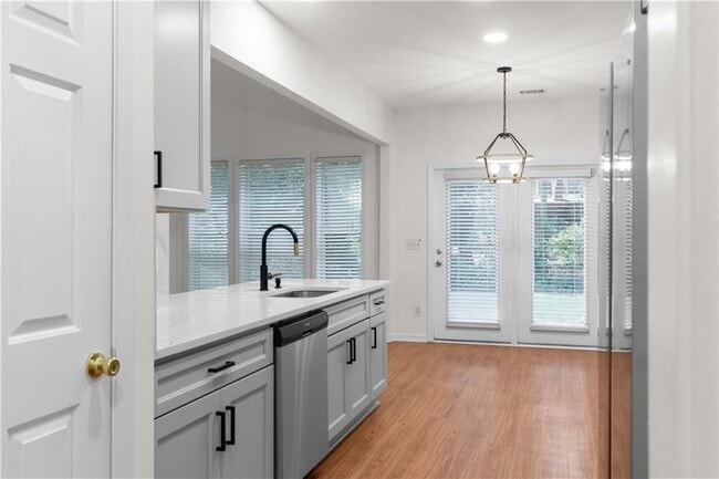 Building Photo - 3127 Wyesham Cir