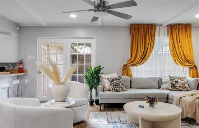 Building Photo - 9005 Villa Park Cir