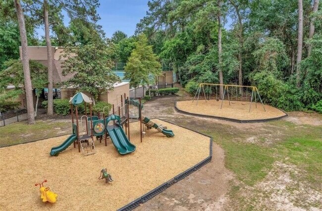 Building Photo - 12922 Lentando Dr