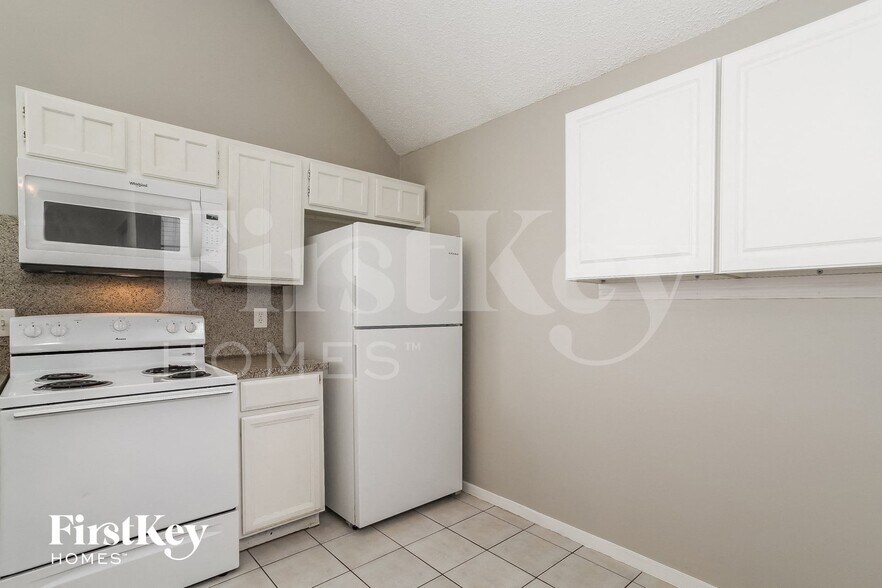 Building Photo - 11537 Springshire Dr