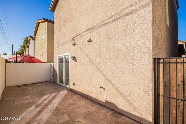 Building Photo - 3034 N 39th St