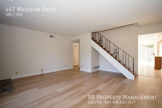 Building Photo - Spacious Home in Beautiful Blossom Valley ...