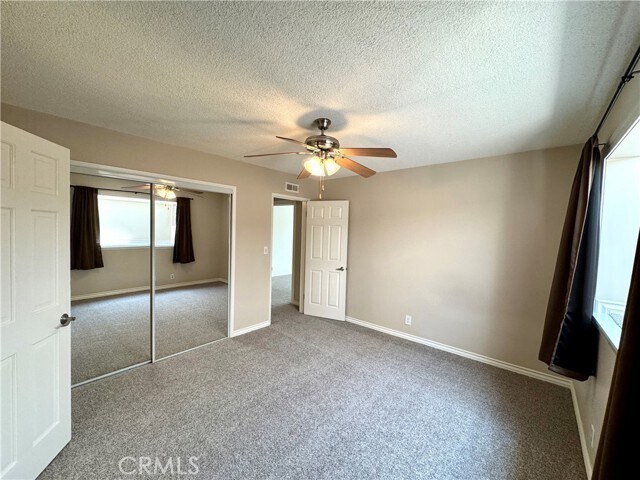 Building Photo - 2319 La Sierra Way