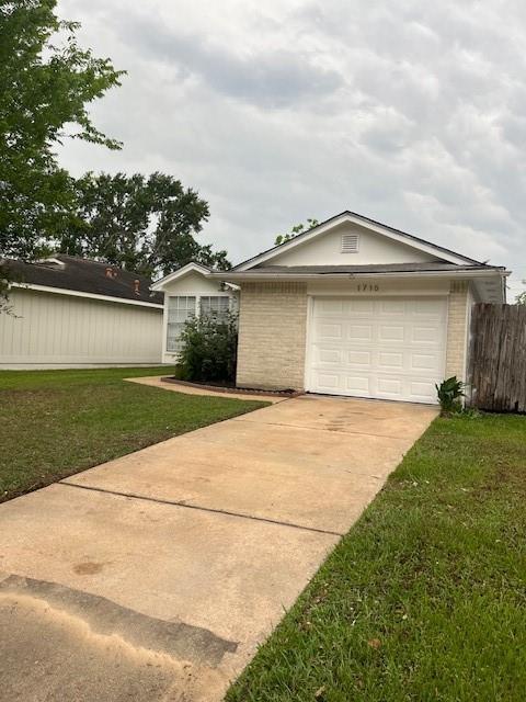 Building Photo - 1715 Bugle Run Dr