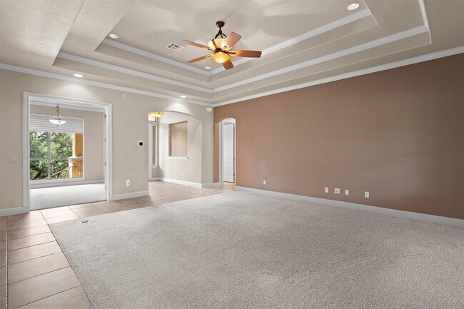 Building Photo - 17109 Northlake Hills Dr