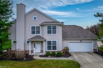 Building Photo - 2547 Wyndgate Ct
