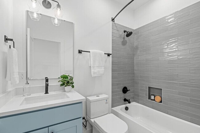 Building Photo - 622 Rocky Knob Ct