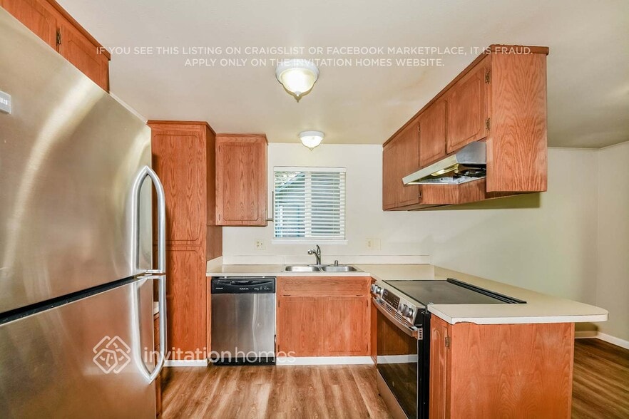 Building Photo - 11834 SE 263rd Ct