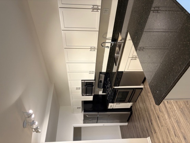 Building Photo - 625 Deerfield Rd