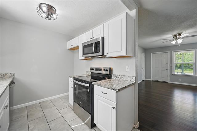 Building Photo - 5021 Gilbert Dr