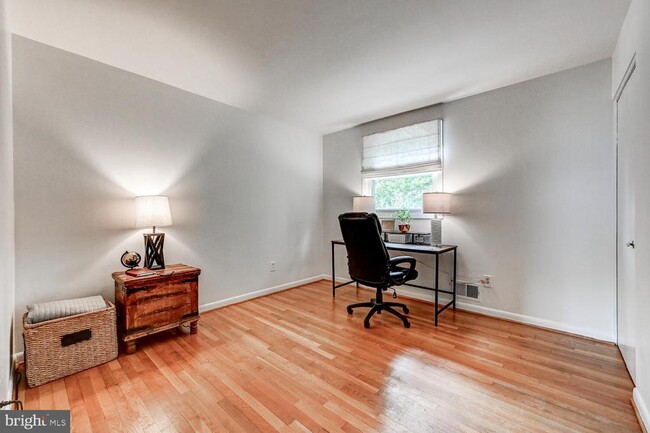 Building Photo - 206 Dunbeath Ct