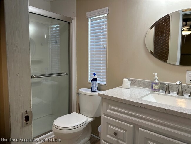 Building Photo - 2112 Banyan Way