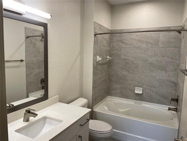 Building Photo - 8498 Telfair Dr