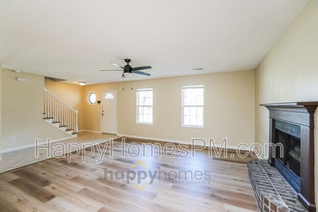 Building Photo - 118 Red Cypress Dr