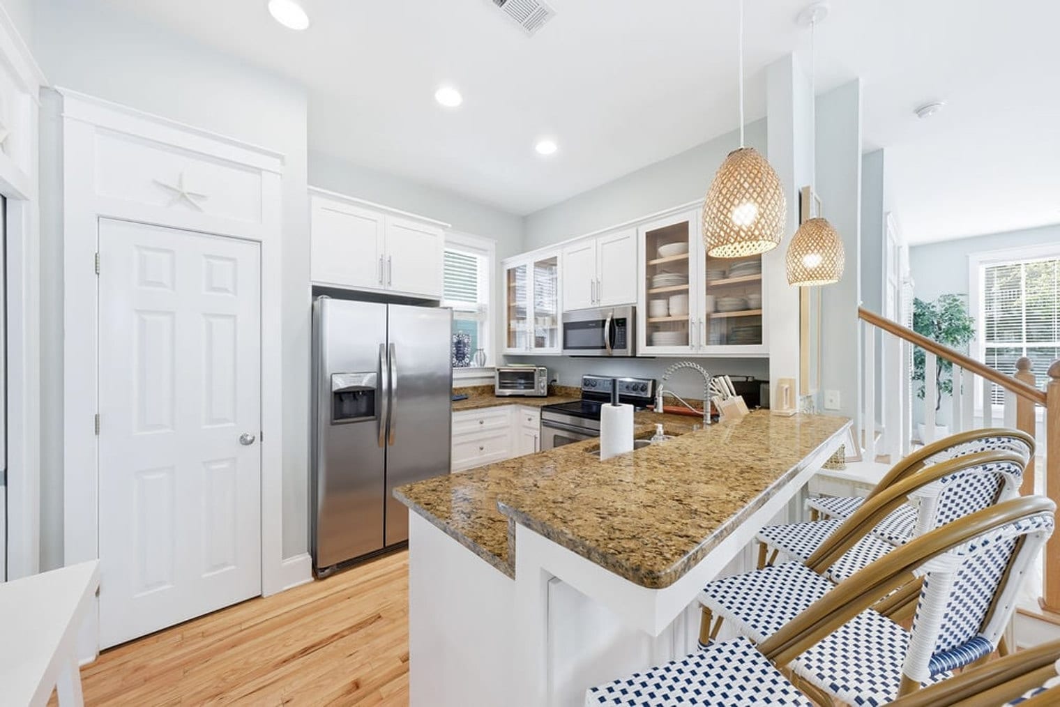 Building Photo - 34 N Ryan St