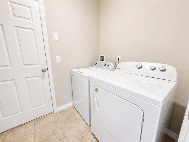 Building Photo - 2269 Mystic Maze Ln