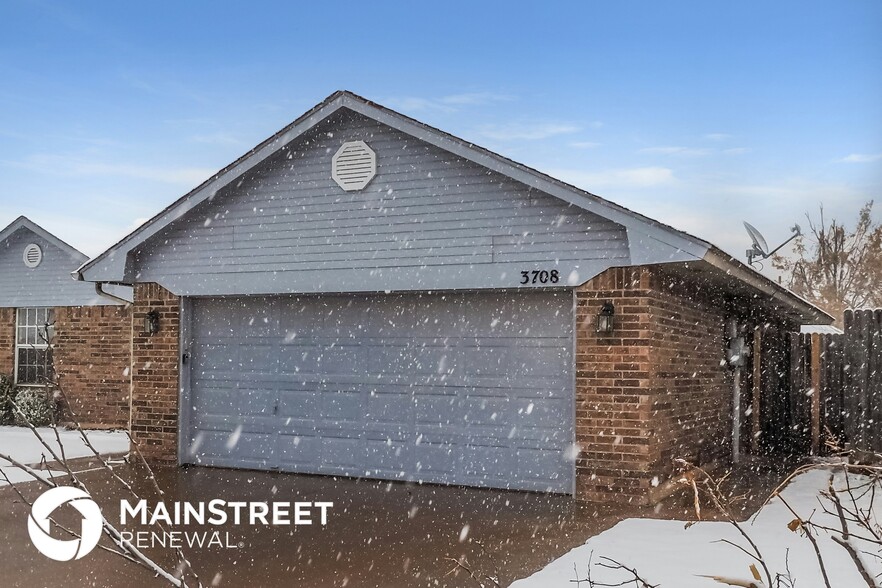 Building Photo - 3708 Windrun Pl