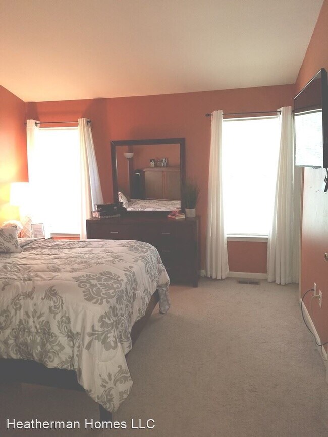 Building Photo - 2 br, 2.5 bath House - 310 Wind Ridge Drive